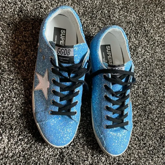 NEW Golden Goose Superstars - Picture 3 of 7